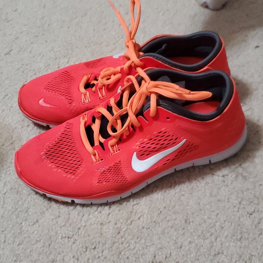 Nike Free Run TR Fit Sneakers